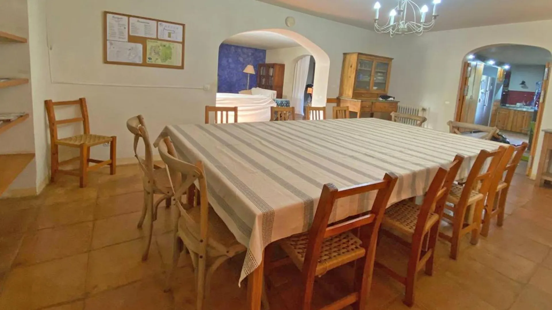 Сasa de vacaciones Espectacular Casa De Vacaciones En El Campo Con Piscina, Bbq Y Wifi De Alta Velocidad Crespiá España